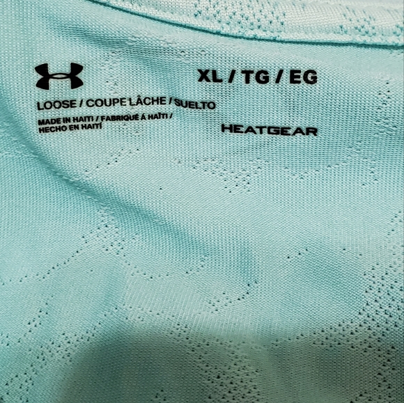 Women's Under Armour top - Picture 2 of 2